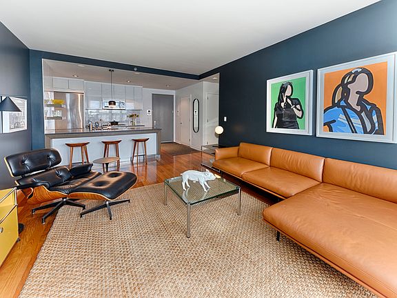 3rd image of 58 Metropolitan Ave APT 5F