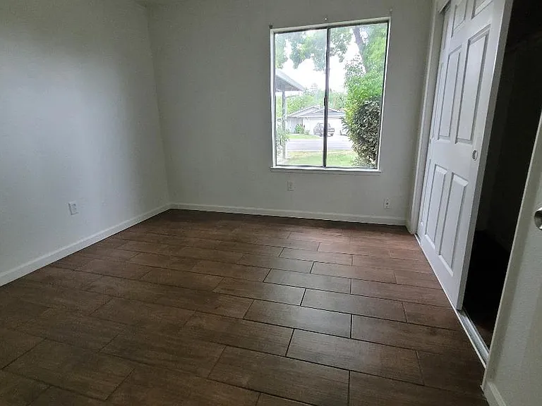 9017 Don Ave — Photo 14