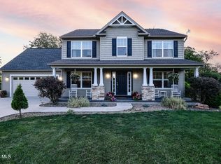 155 Bradford Ln, Roaring Spring, PA 16673