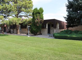 36 Villa Dr, Pueblo, CO 81001
