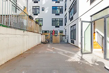 Rented by MySpaceNYC