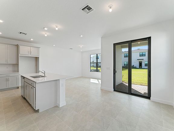 5th image of 14098 SW Thorens Drive