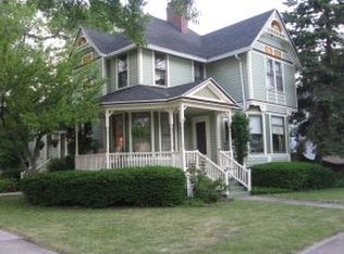 843 E North St, Appleton, WI 54911