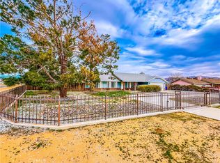15169 Tonikan Ct, Apple Valley, CA 92307