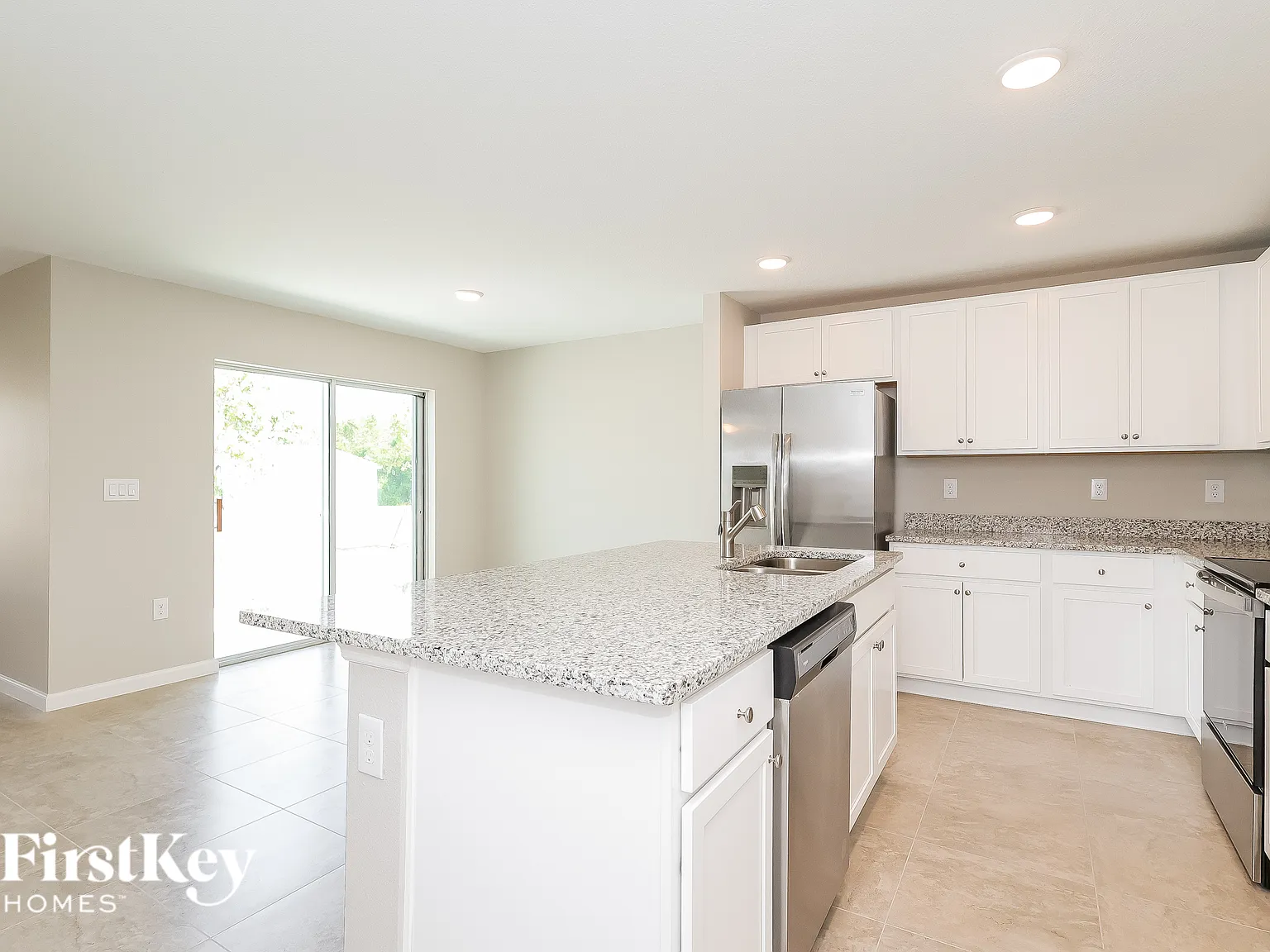 4 bed, 2.0 bath, 1598 sqft, $2,025 — Photo 4