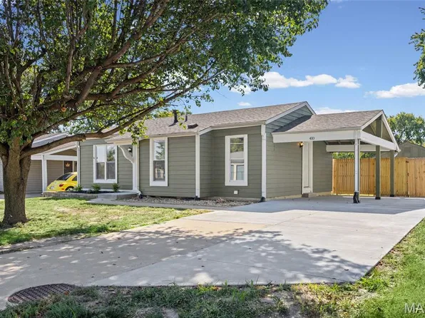 410 Feise Rd, O'Fallon, MO 63368