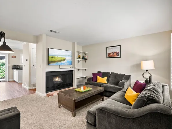 3570 Northwood Dr Unit B, Concord, CA 94520