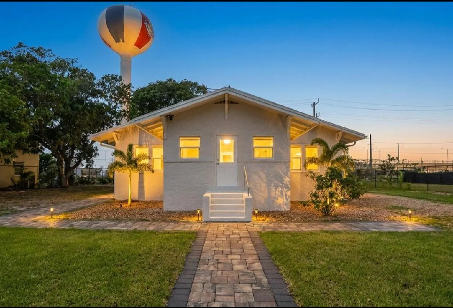 517 Sunrise Ct — Photo 1