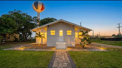 517 Sunrise Ct #A Photo 1