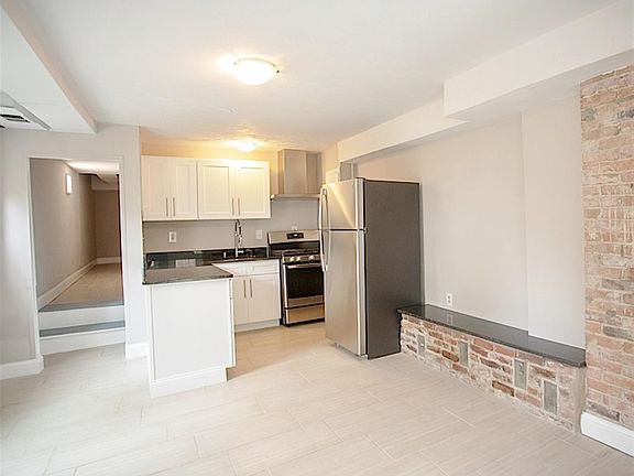 5th image of 62 Atherton St