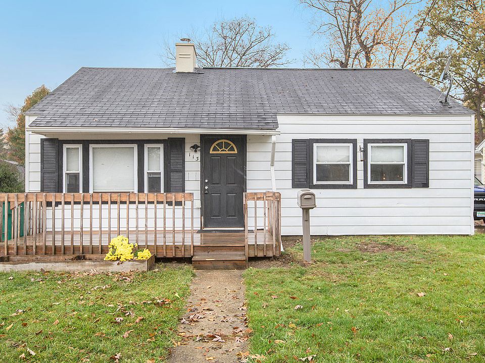 1st image of 113 Lamora Ave