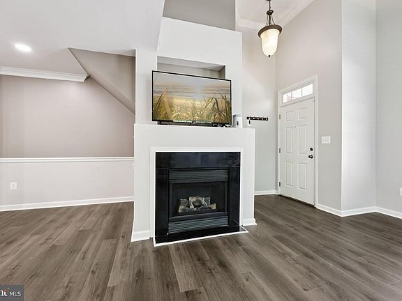 4th image of 900 Pine Forest Ln #1801