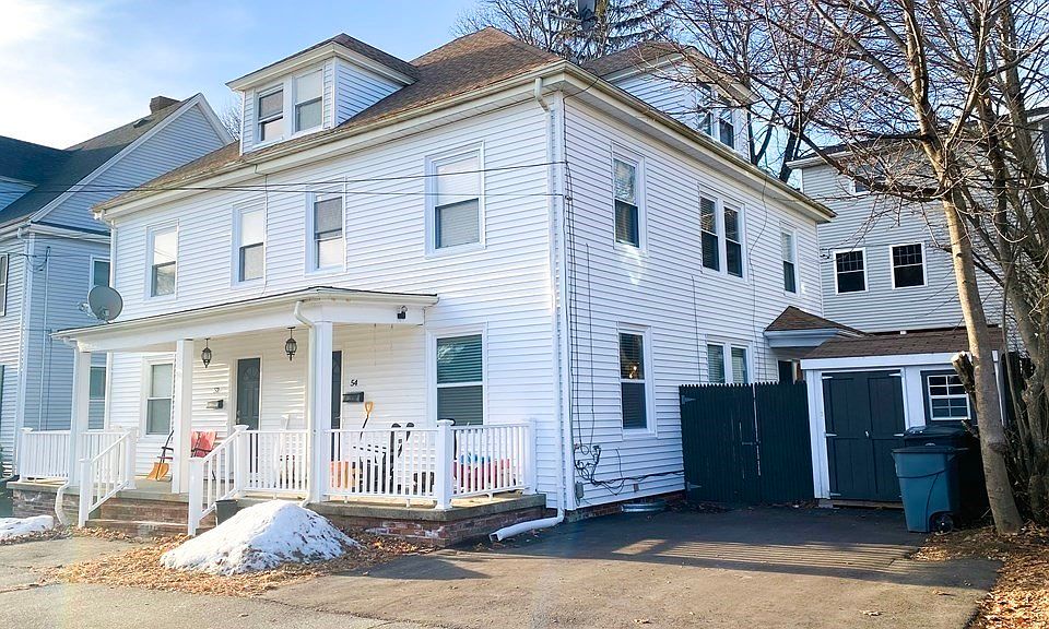 1st image of 54 Sheridan St #54