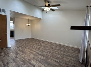 2829 Sabina St NE #1, Albuquerque, NM 87112