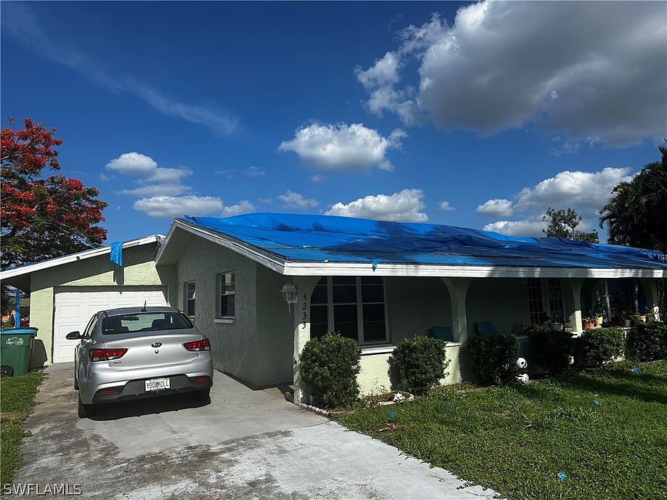 1st image of 4233 SW 1st Ave
