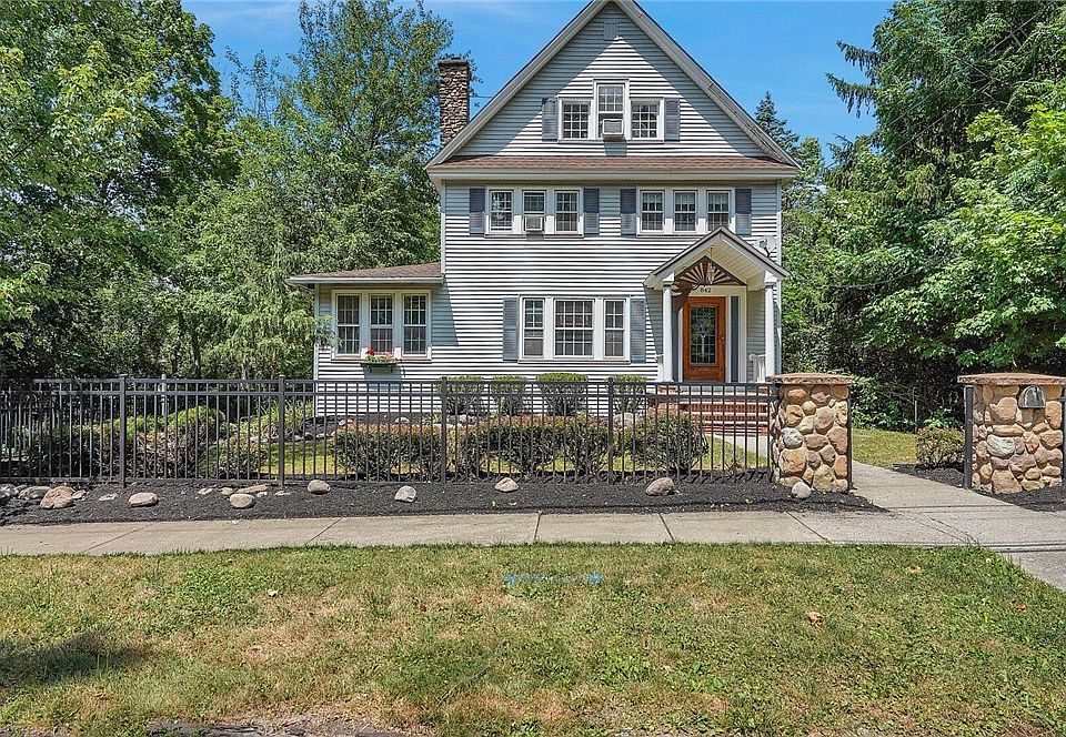 842 Oakwood Ave, East Aurora, NY 14052 Zillow