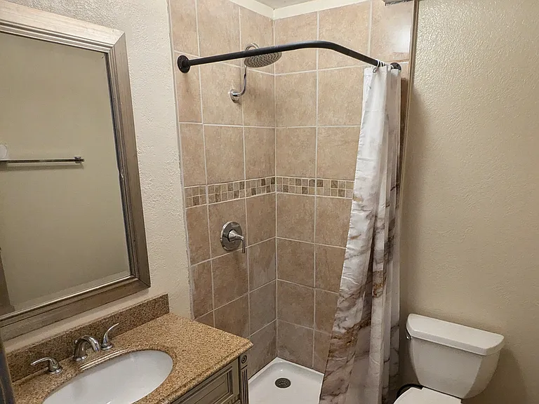 637 N Tampa Ave — Photo 7