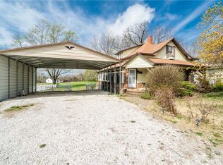 107 S West Ave, Lincoln, AR 72744
