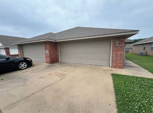 2016 Plum Creek Ln #B, Alma, AR 72921