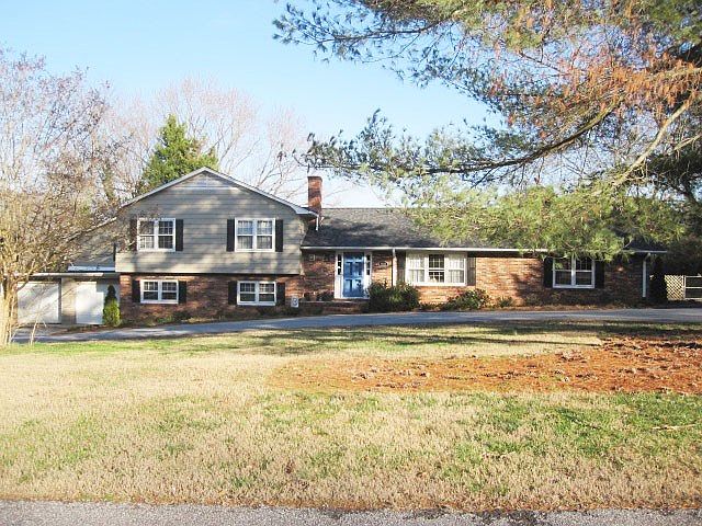 1st image of 1135 Edisto Dr