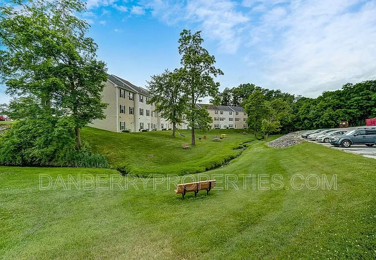 1127 N Byrne Rd #1 — Photo 51