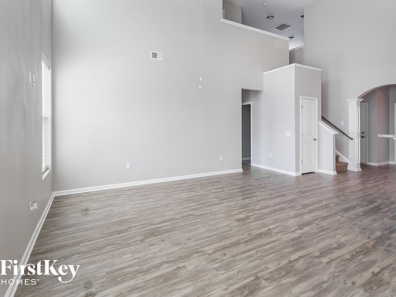 4th image of 521 Lateleaf Dr