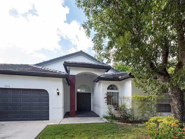 5776 NW 56th Mnr, Pompano Beach, FL 33067