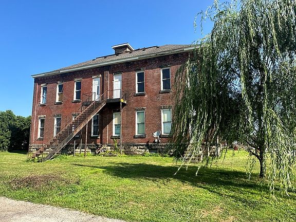 100 17Th Street, Wellsburg, Wv 26070 | Mls #132711 | Zillow