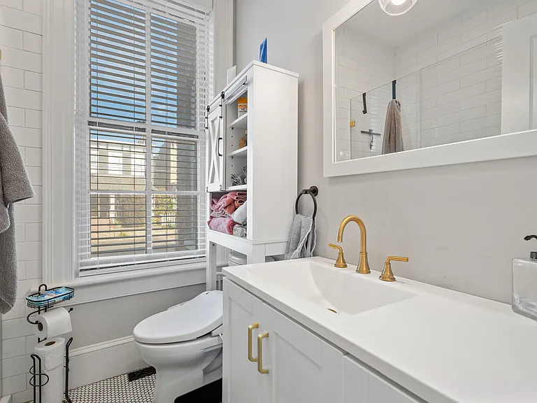 232 N 32nd St #1 — Photo 24