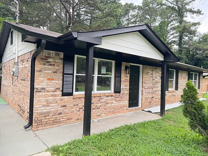 1775 Highpoint Rd — Photo 2