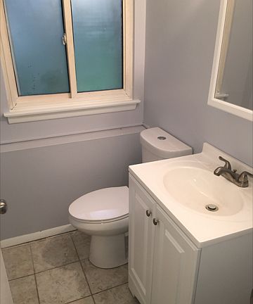 5th image of 212 Colorado Trl