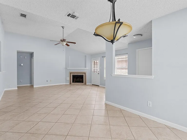 606 David Curry Dr — Photo 7