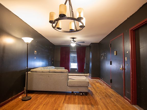 3rd image of 93 Stockton St #1