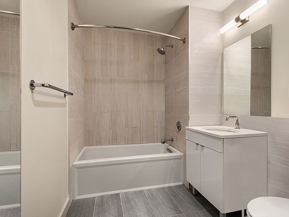 5th image of 25-21 43rd Ave #508