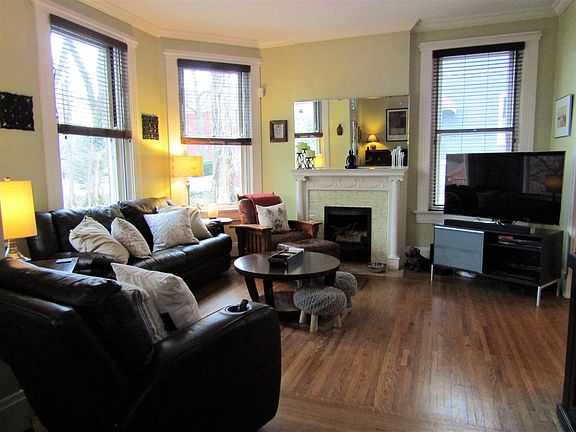 4th image of 4045 Clifton Ave