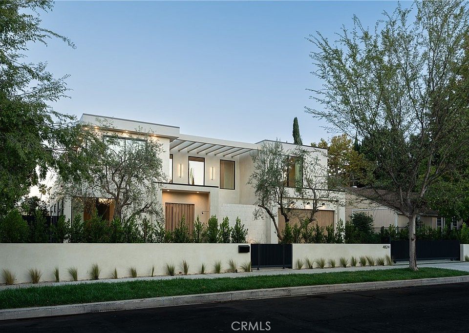 1st image of 4824 Calhoun Ave