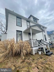 15810 Hogans Aly NW, Mount Savage, MD, 21545