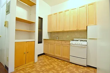 Rented by Manhattan Spaces