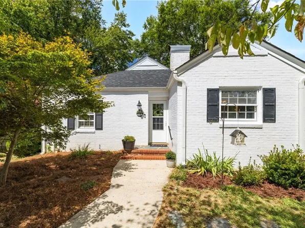 1320 S Park Dr, Reidsville, NC 27320