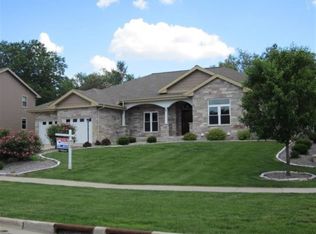 5807 Verde View Rd, Fitchburg, WI 53711