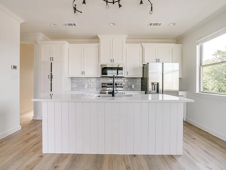3108 Frazier Ave — Photo 25