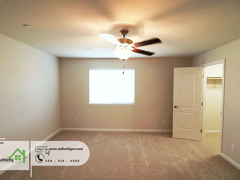 674 Mission De Oro Dr — Photo 16