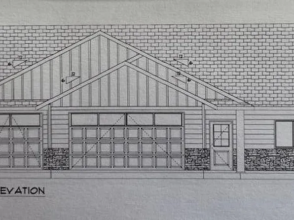 722 NW 11th St, Perham, MN 56573