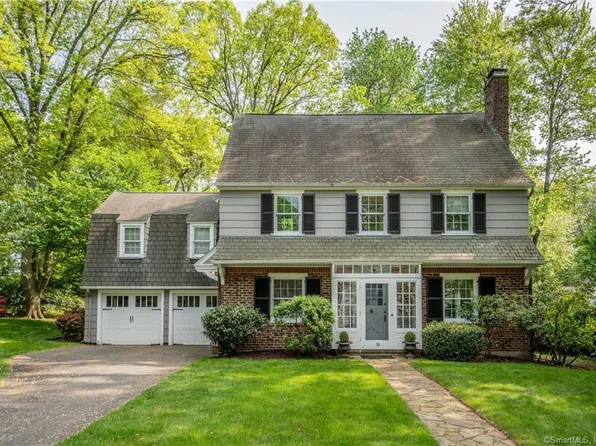 19 Forest Road, West Hartford, CT 06119