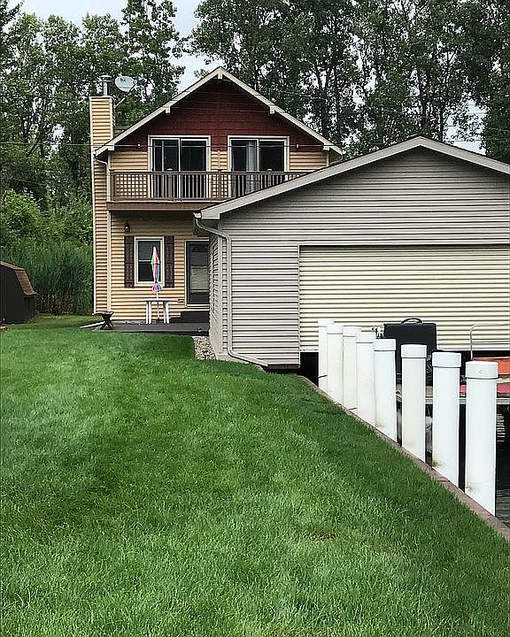 1st image of 204 Grand Pointe Cut