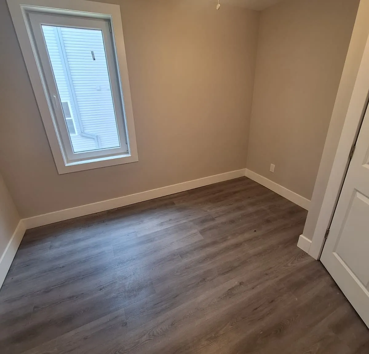 4 bed, 2.5 bath, 1708 sqft, $2,400 — Photo 1
