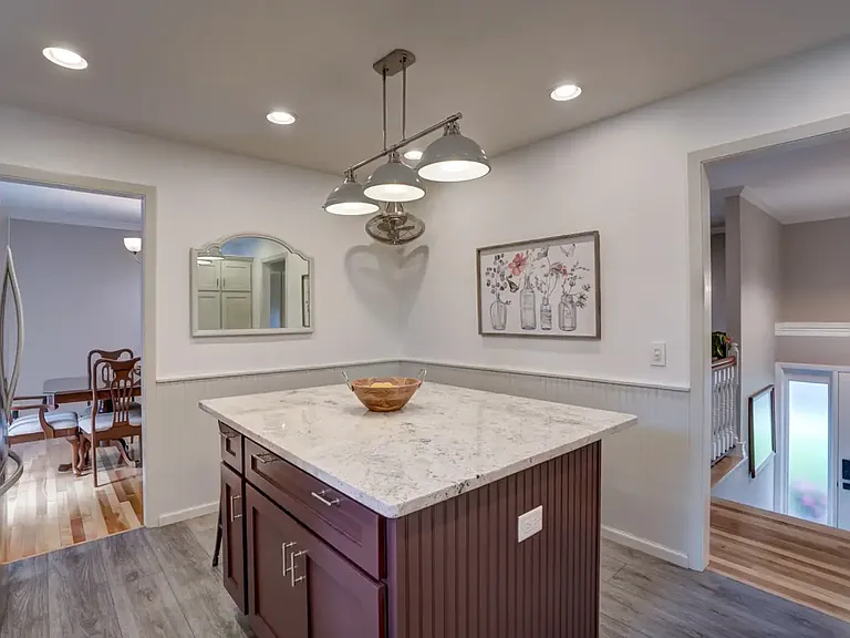 2911 Northbrook Dr #1 — Photo 2