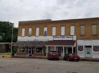 101 E Moore St, La Plata, MO 63549