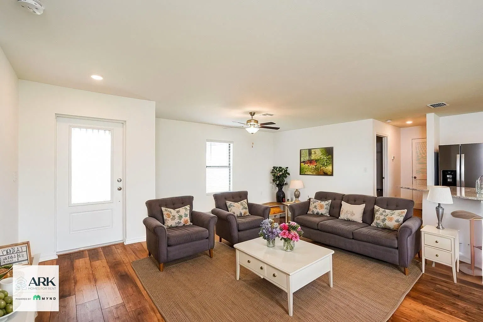 3 bed, 2.0 bath, 1461 sqft, $1,755 — Photo 3