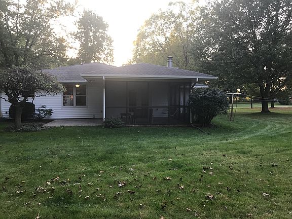 4th image of 59204 Wilray Dr